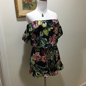 🌺 NEW Off The Shoulder Floral Romper